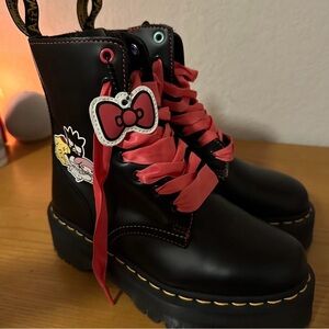 RARE hello kitty x friends Dr. Martens